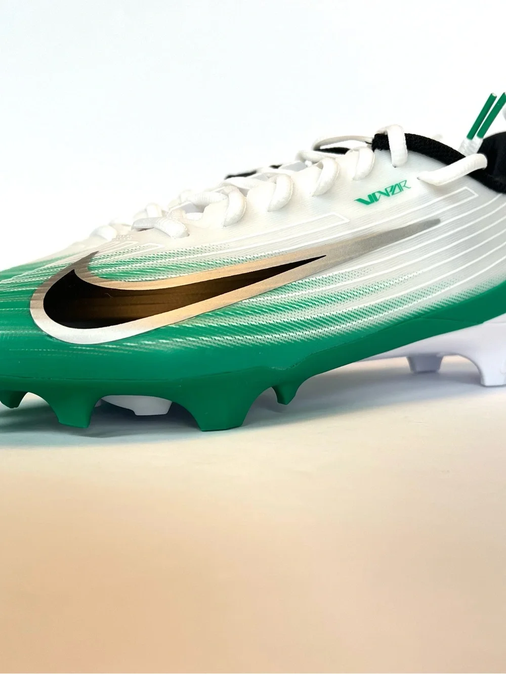 Nike Men's Vapor Speed 3 White Stadium Green Football Cleats HM8849-100 Sz 8